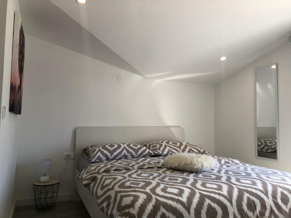 Apartman Gabriel Zadarアパートメント エクステリア 写真