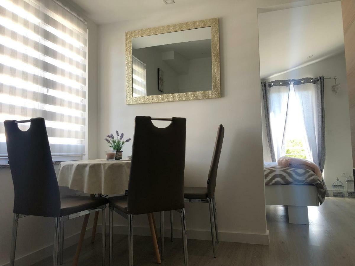 Apartman Gabriel Zadarアパートメント エクステリア 写真